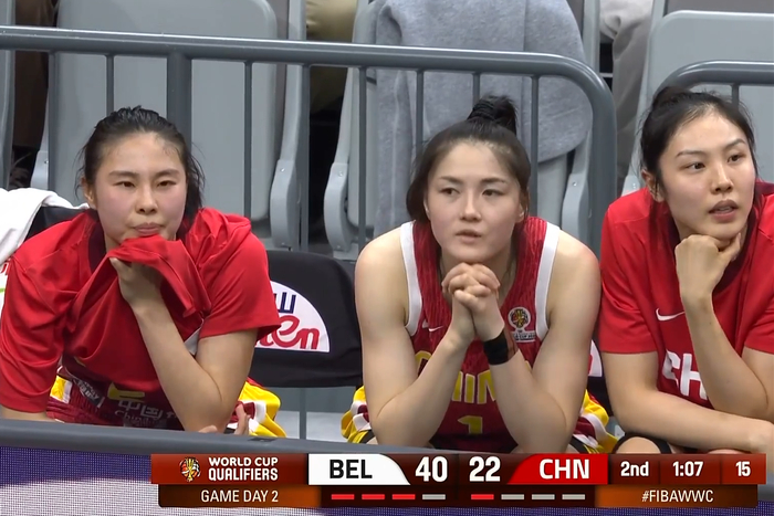 欧亿体育-中国女篮：张子宇20+11爆发，韩旭李月汝半场15中1，首场失利|投篮|杨舒予|王佳琪|比利时|比利时女篮_新浪体育_新浪新闻